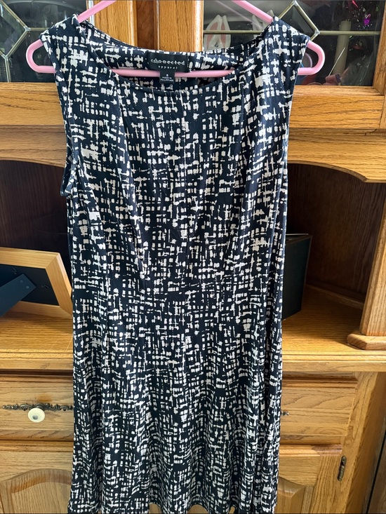 connected apparel Dresses & Skirts - connected apparel Black & White Printed Sleeveless Midi Dress